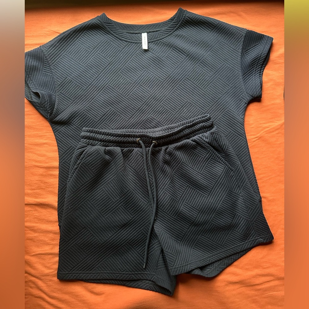 Ladies Navy Blue Shirt & Short Set, Medium - Picture 5 of 5